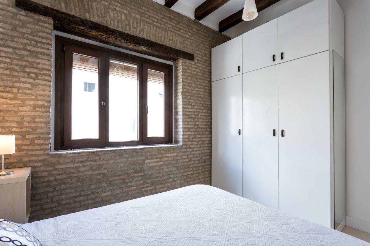 Almazen Apartamentos, Arrayan 23 セビリア エクステリア 写真