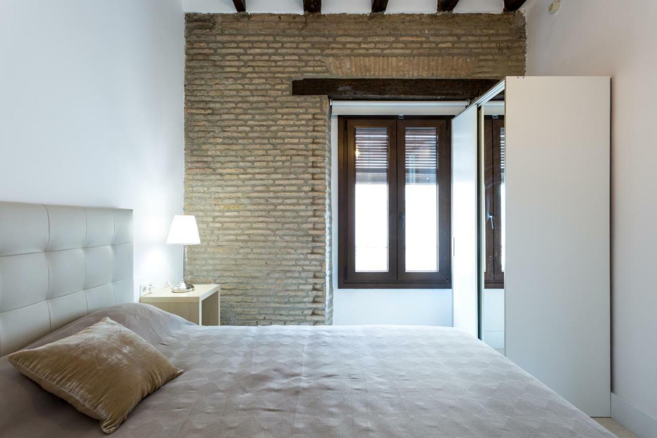 Almazen Apartamentos, Arrayan 23 セビリア エクステリア 写真