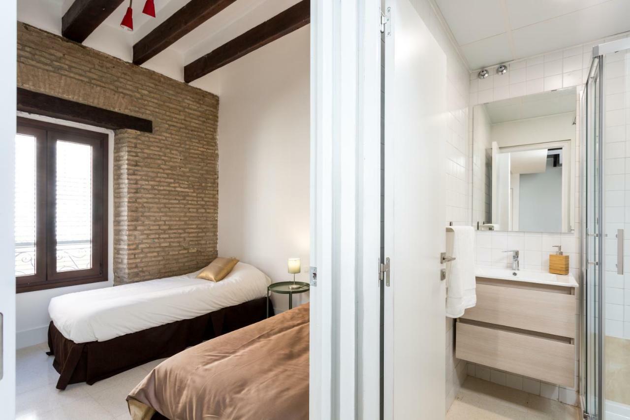 Almazen Apartamentos, Arrayan 23 セビリア エクステリア 写真