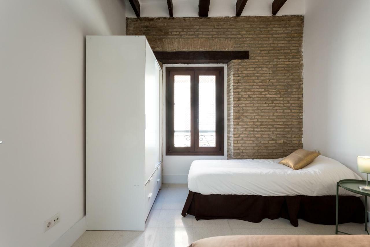 Almazen Apartamentos, Arrayan 23 セビリア エクステリア 写真